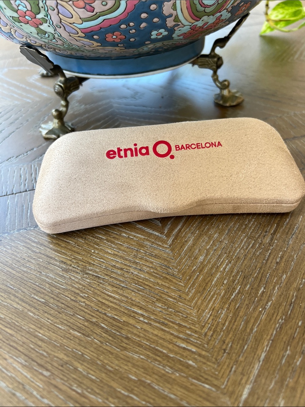 Etnia Barcelona Sunglasses Case in Beige with Red Logo (Case Only)